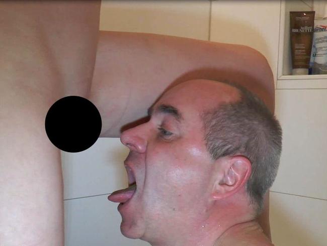 DianaDeLuxe Porno Video: Lecker Natursektdusche